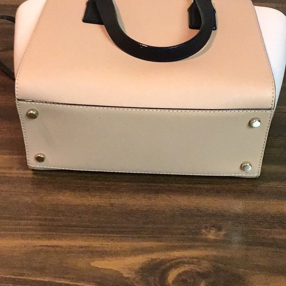 Kate Spade Black and Cream Satchel. NWOT - Picture 5 of 6